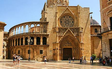 http://www.telegraph.co.uk/incoming/article96576.ece/alternates/w460/valencia-cathedral.jpg