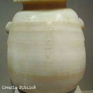 ,, vas de alabastru confirmã scriptura