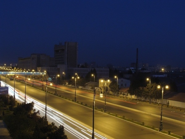 http://www.bakupages.com/location/8km/images/dsc00167777182446.jpg