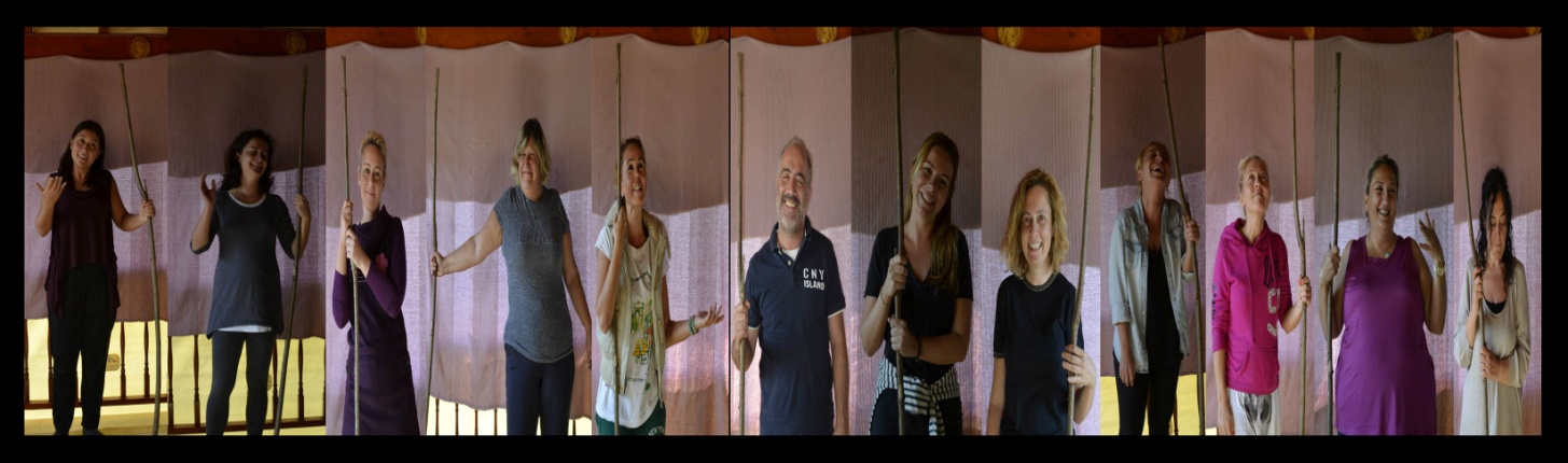 agva-eli sopalı grup low res.jpg