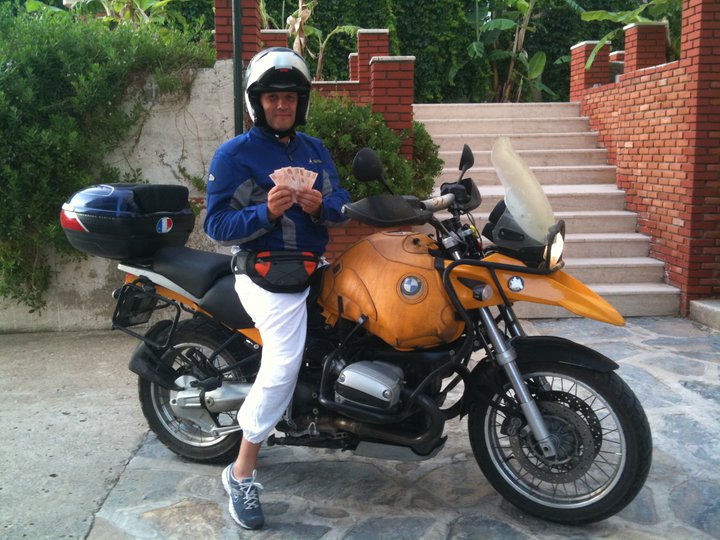 ali - motor.jpg