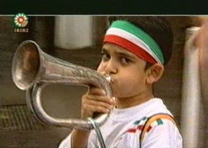 http://gift2shias.files.wordpress.com/2011/12/teammelli_flag_song.jpg?w=300&h=214