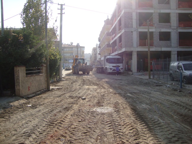 \\10.0.15.101\fenisleri\1 aa - 2016 yılı faaliyet raporu\7 - belediyemiz önü 52-1 sokak kırmızı parke taşı çalışması\1.jpg
