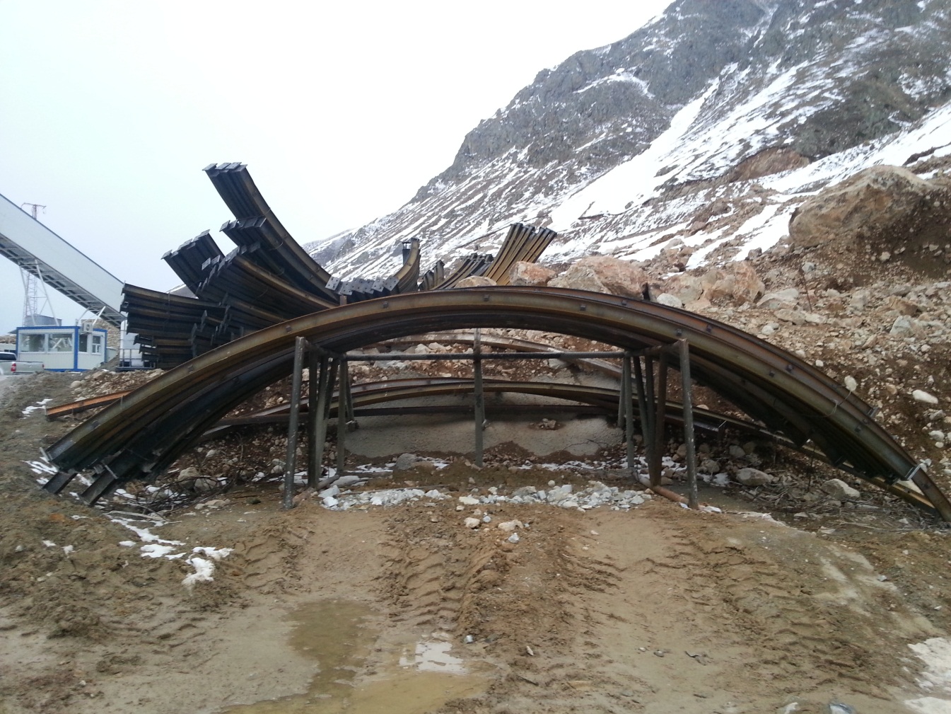 c:\users\casper\desktop\cihan bariş turan\ovit tüneli resimlei\tünelden kareler\20130326_171700.jpg