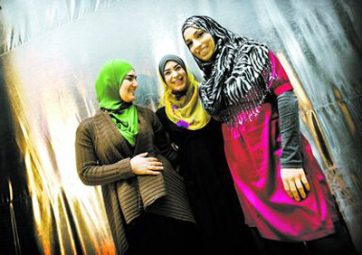 http://1.1.1.5/bmi/sphotos.ak.fbcdn.net/hphotos-ak-snc3/hs443.snc3/25464_104949936208626_103134439723509_59691_3616561_n.jpg