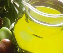 http://www.yaklasansaat.com/resimler/dunyamiz/canlilar/zeytin_resimleri/olive_oil_splash.jpg